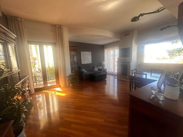 appartamento in vendita ad Ancona in zona Adriatico