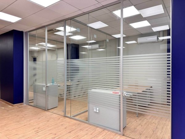 locale commerciale in vendita ad Ancona in zona Piano San Lazzaro