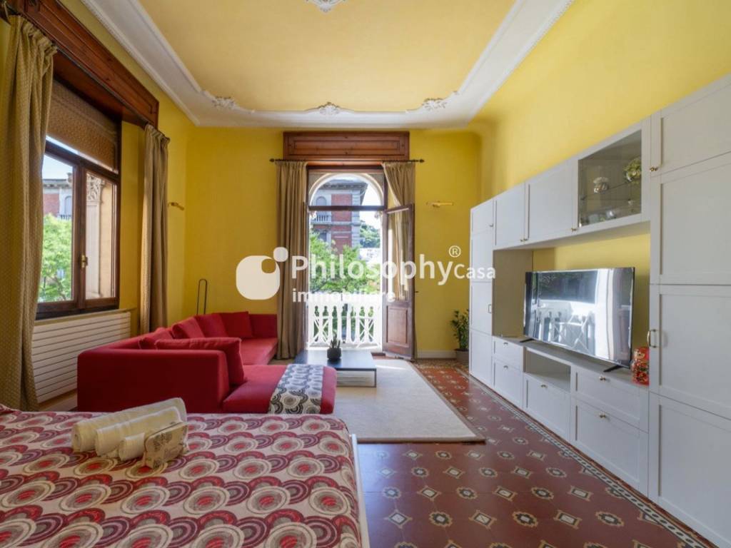 appartamento in vendita ad Ancona in zona Adriatico