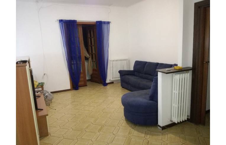 casa semindipendente in vendita ad Ancona in zona Collemarino