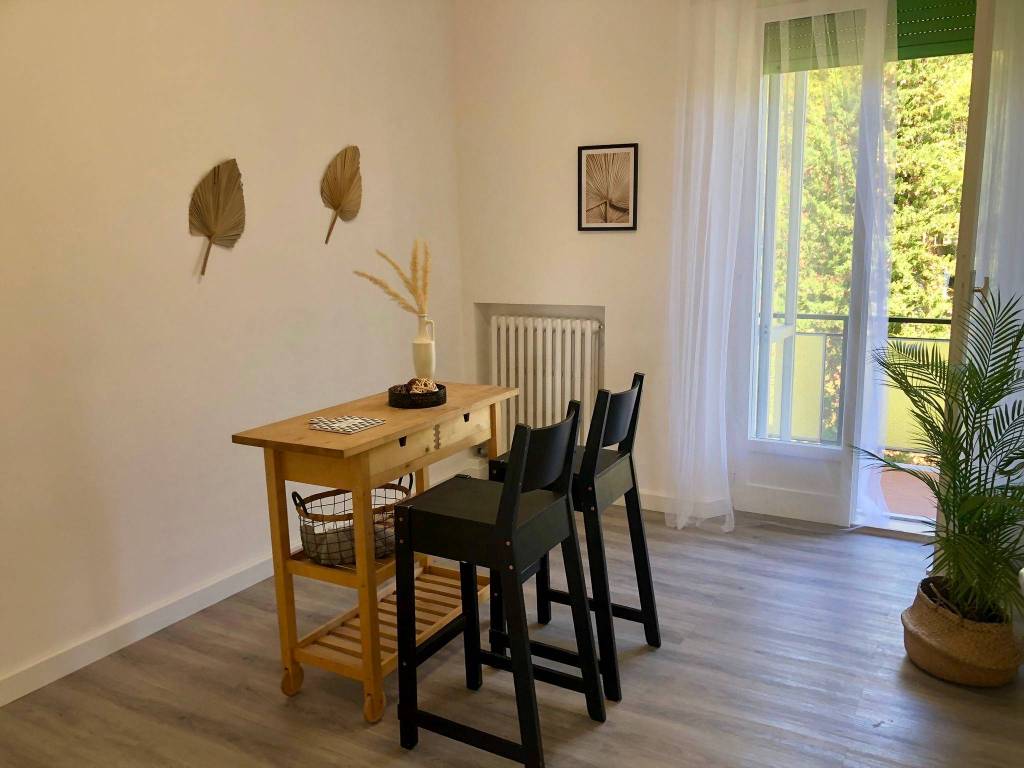appartamento in vendita ad Ancona in zona Candia