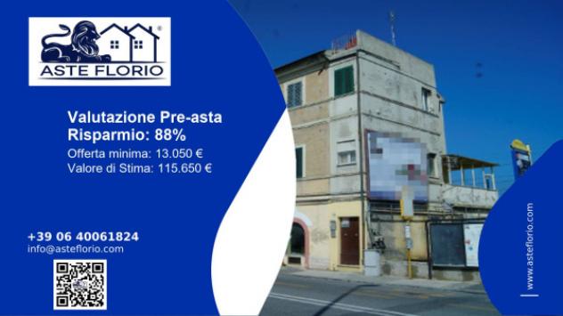negozio in vendita ad Ancona in zona Torrette