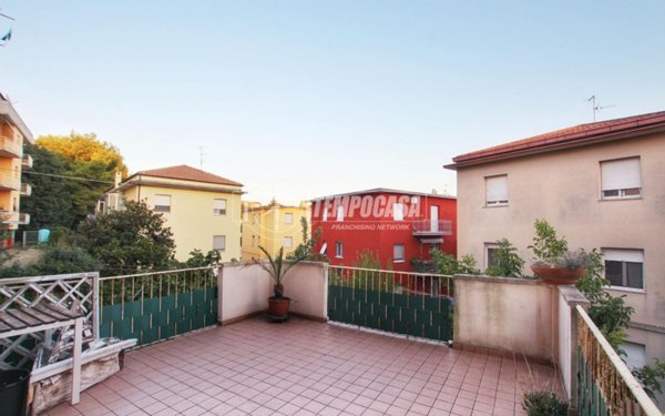 appartamento in vendita ad Ancona in zona Piano San Lazzaro