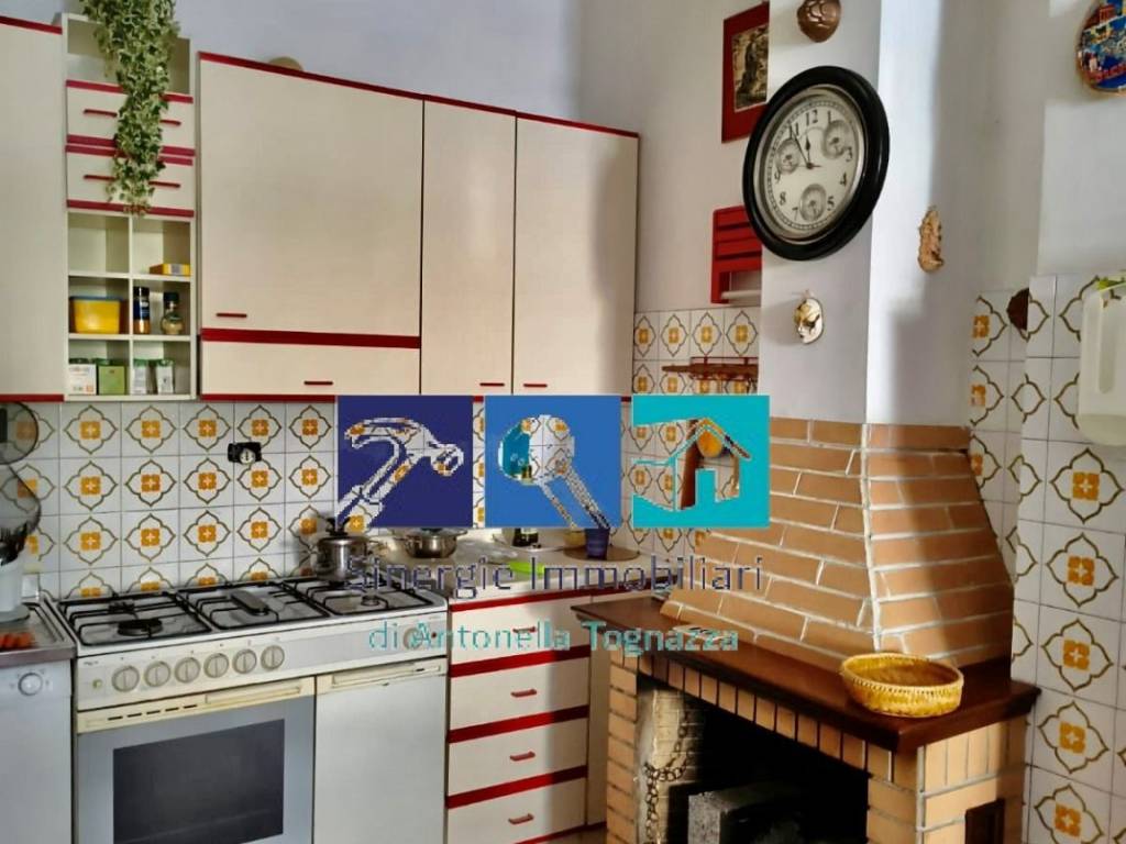 appartamento in vendita ad Ancona in zona Pinocchio