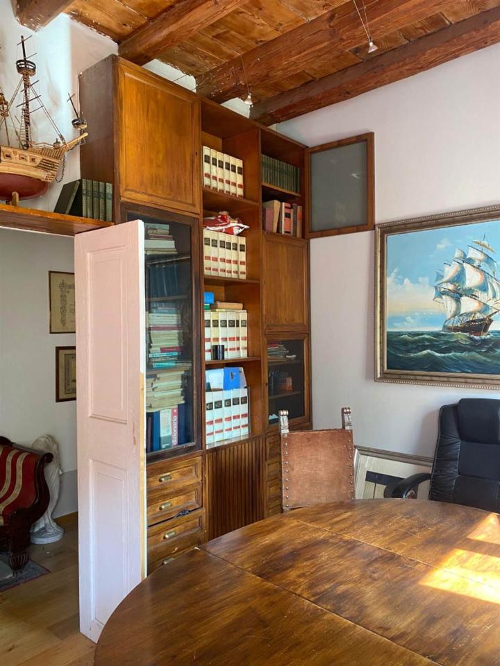 appartamento in vendita ad Ancona in zona Adriatico