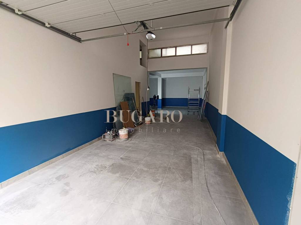 locale di sgombero in vendita ad Ancona in zona Centro Storico