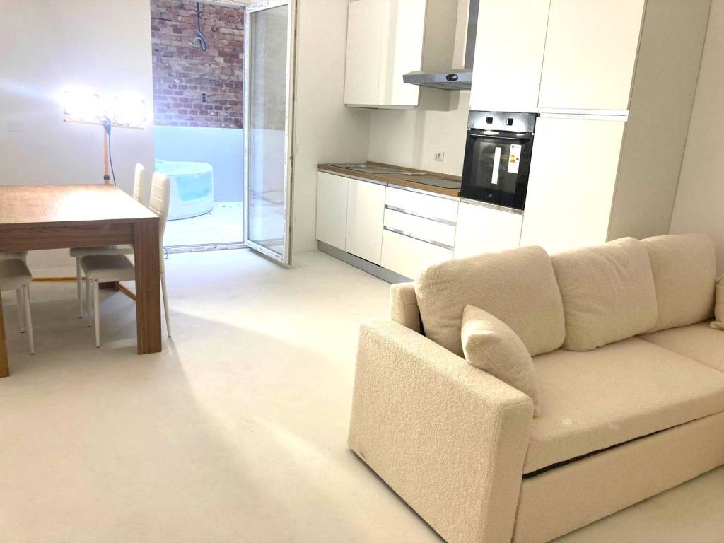 appartamento in vendita ad Ancona in zona Adriatico