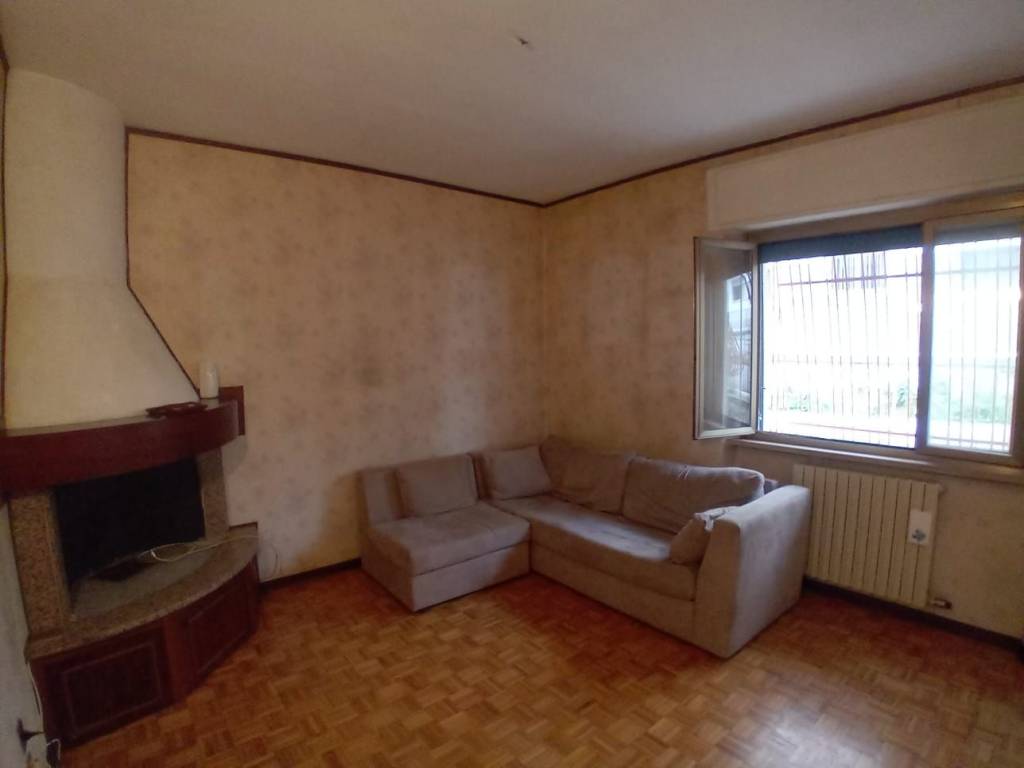 appartamento in vendita ad Ancona in zona Piano San Lazzaro