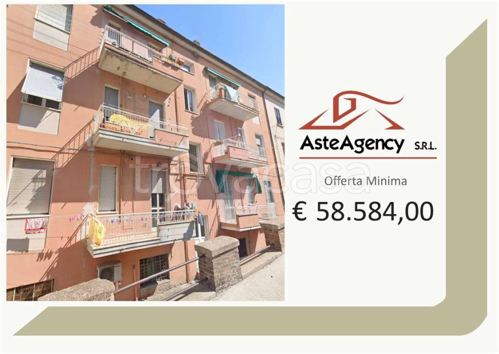 appartamento in vendita ad Ancona in zona Piano San Lazzaro