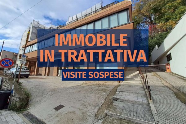 ufficio in vendita ad Ancona in zona Piano San Lazzaro