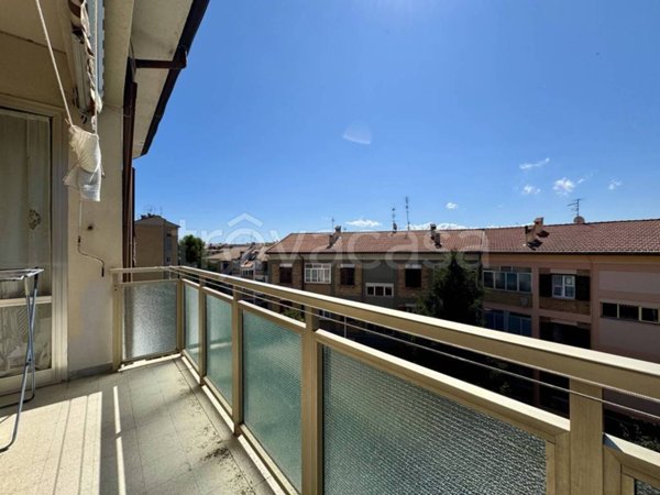 appartamento in vendita ad Ancona in zona Collemarino