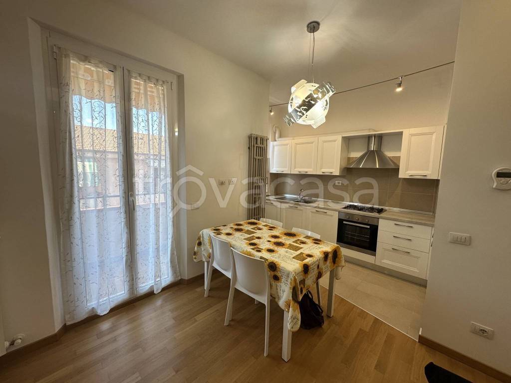 appartamento in vendita ad Ancona in zona Scrima