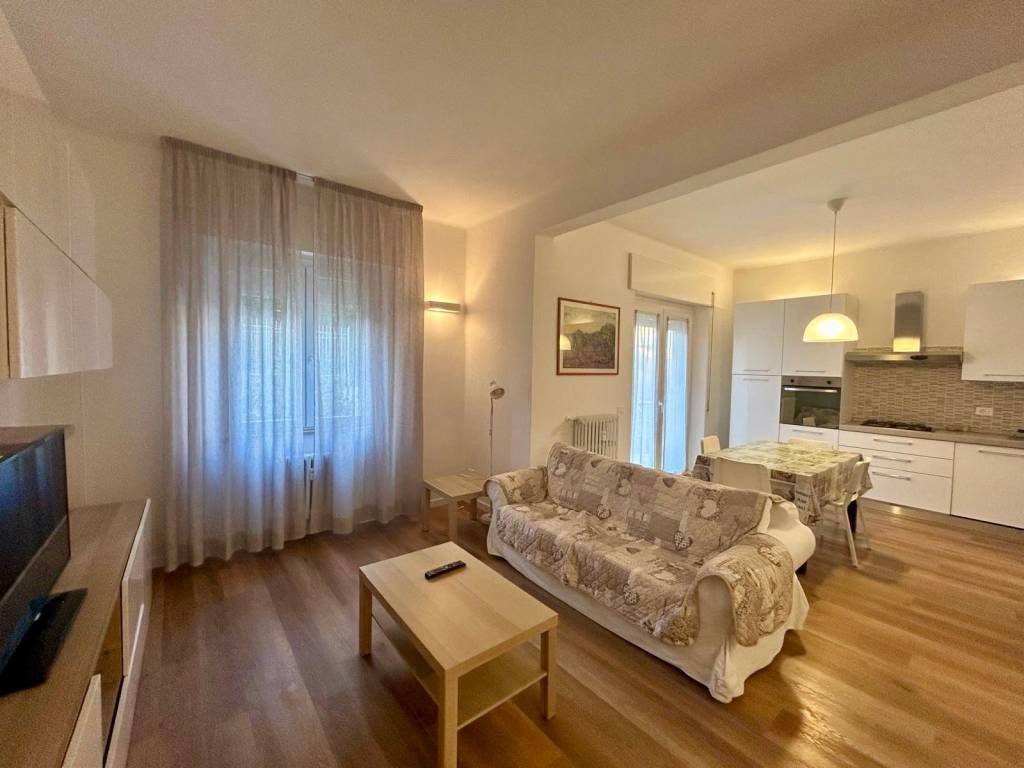 appartamento in vendita ad Ancona in zona Passetto