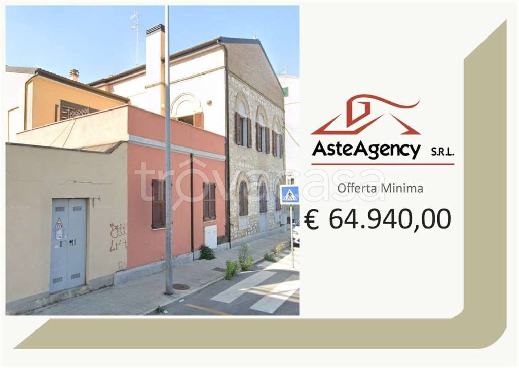 appartamento in vendita ad Ancona in zona Posatora