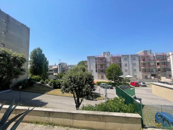 appartamento in vendita ad Ancona in zona Piano San Lazzaro