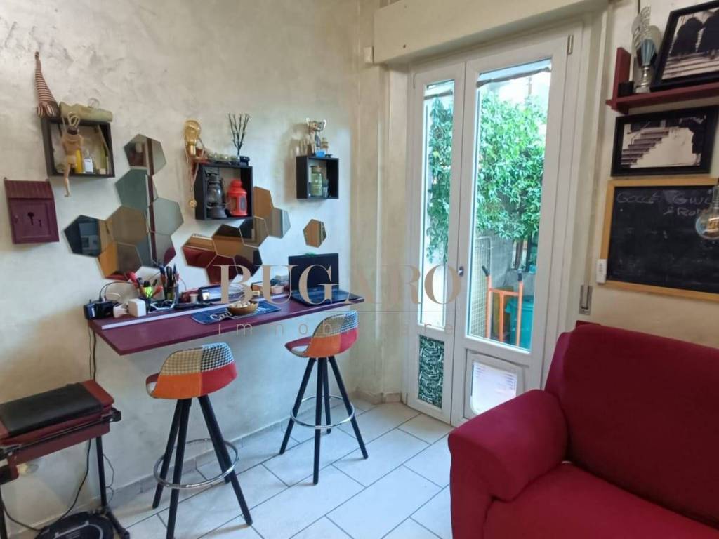appartamento in vendita ad Ancona in zona Adriatico