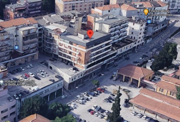 appartamento in vendita ad Ancona in zona Vallemiano