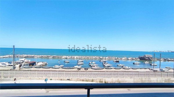 appartamento in vendita ad Ancona in zona Piano San Lazzaro