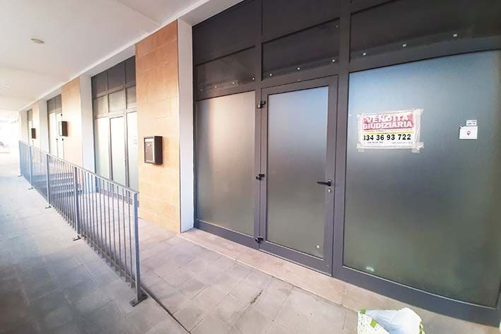 ufficio in vendita ad Ancona in zona Piano San Lazzaro