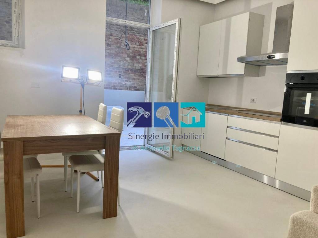 appartamento in vendita ad Ancona in zona Adriatico