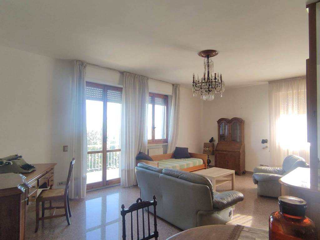 appartamento in vendita ad Ancona in zona Piano San Lazzaro