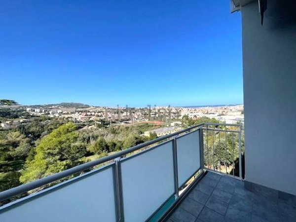 appartamento in vendita ad Ancona in zona Piano San Lazzaro