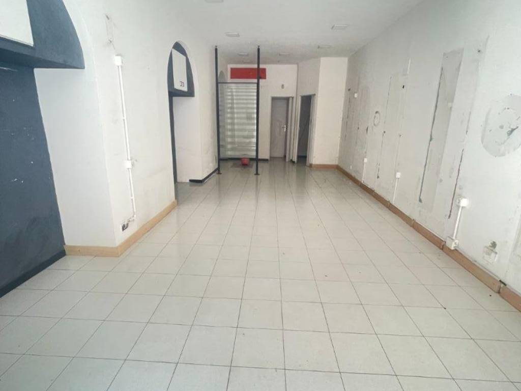 negozio in vendita ad Ancona in zona Centro Storico