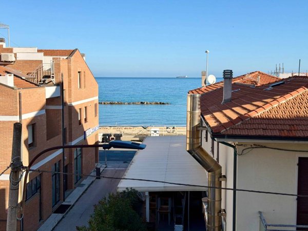 appartamento in vendita ad Ancona in zona Torrette