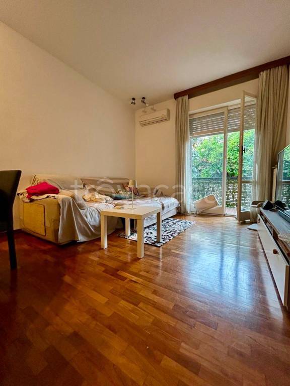 appartamento in vendita ad Ancona in zona Borgo Rodi