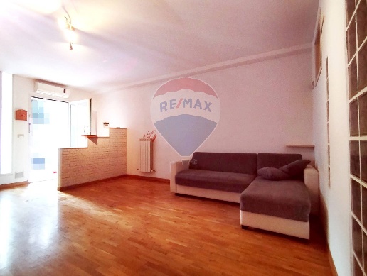 appartamento in vendita ad Ancona in zona Posatora