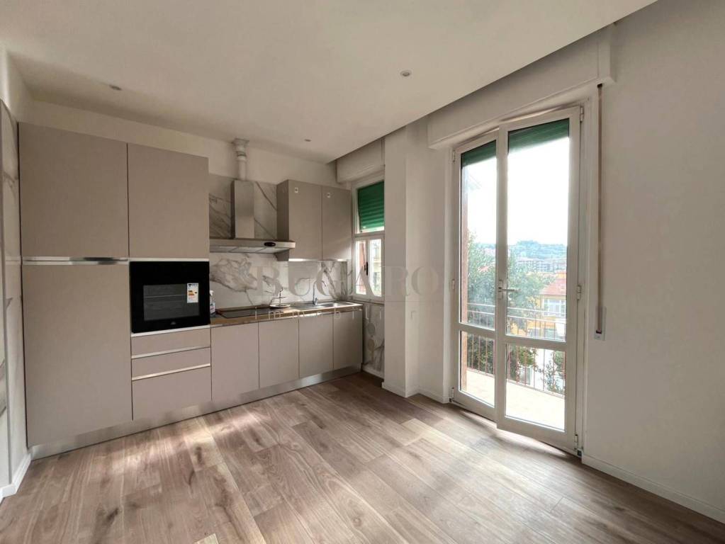 appartamento in vendita ad Ancona in zona Piano San Lazzaro