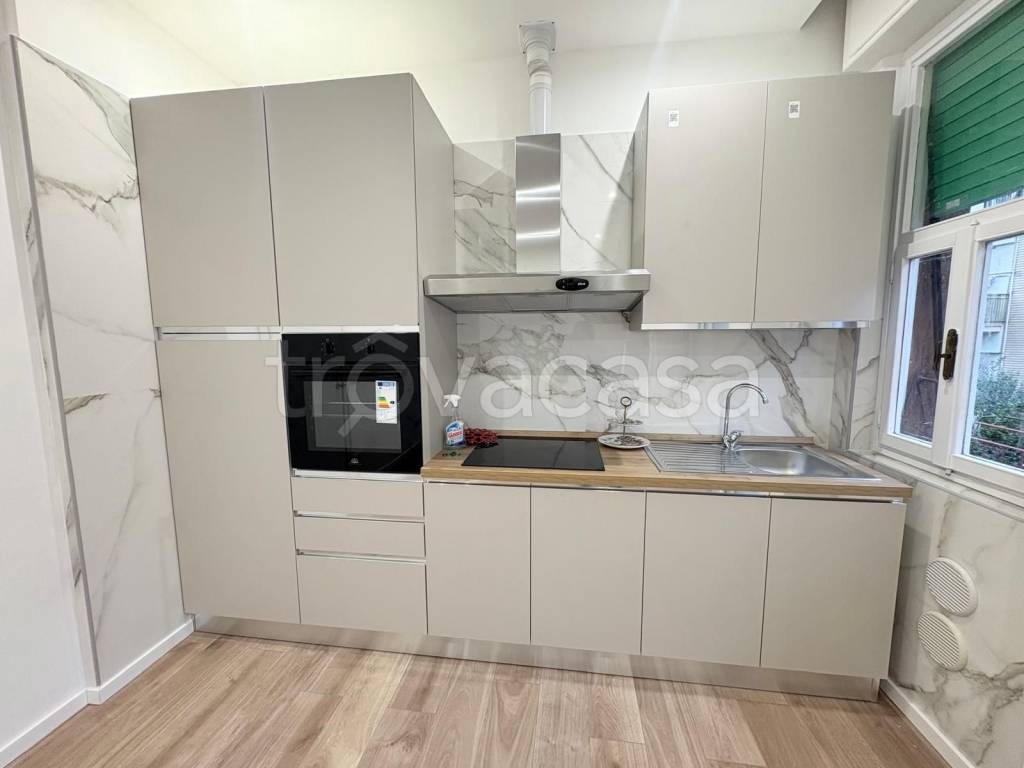 appartamento in vendita ad Ancona in zona Passetto