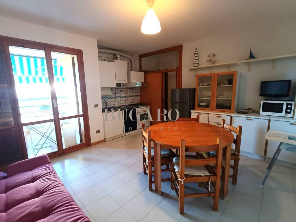 appartamento in vendita ad Ancona in zona Borgo Rodi