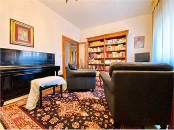 appartamento in vendita ad Ancona in zona Palombare