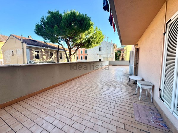 appartamento in vendita ad Ancona in zona Adriatico