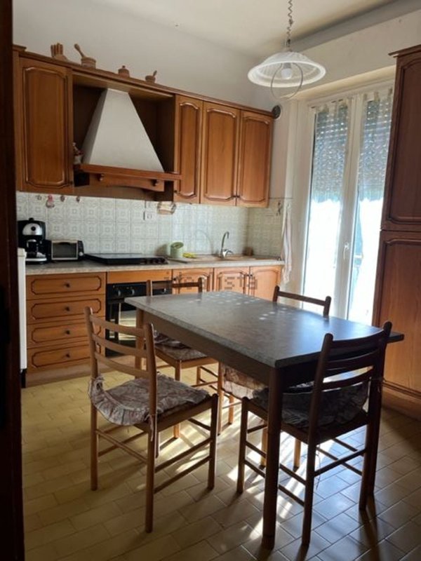 appartamento in vendita ad Ancona in zona Palombare