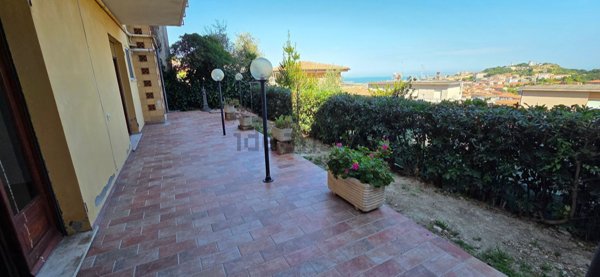 appartamento in vendita ad Ancona in zona Borgo Rodi