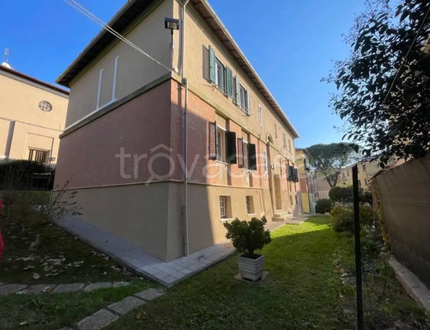 appartamento in vendita ad Ancona in zona Posatora