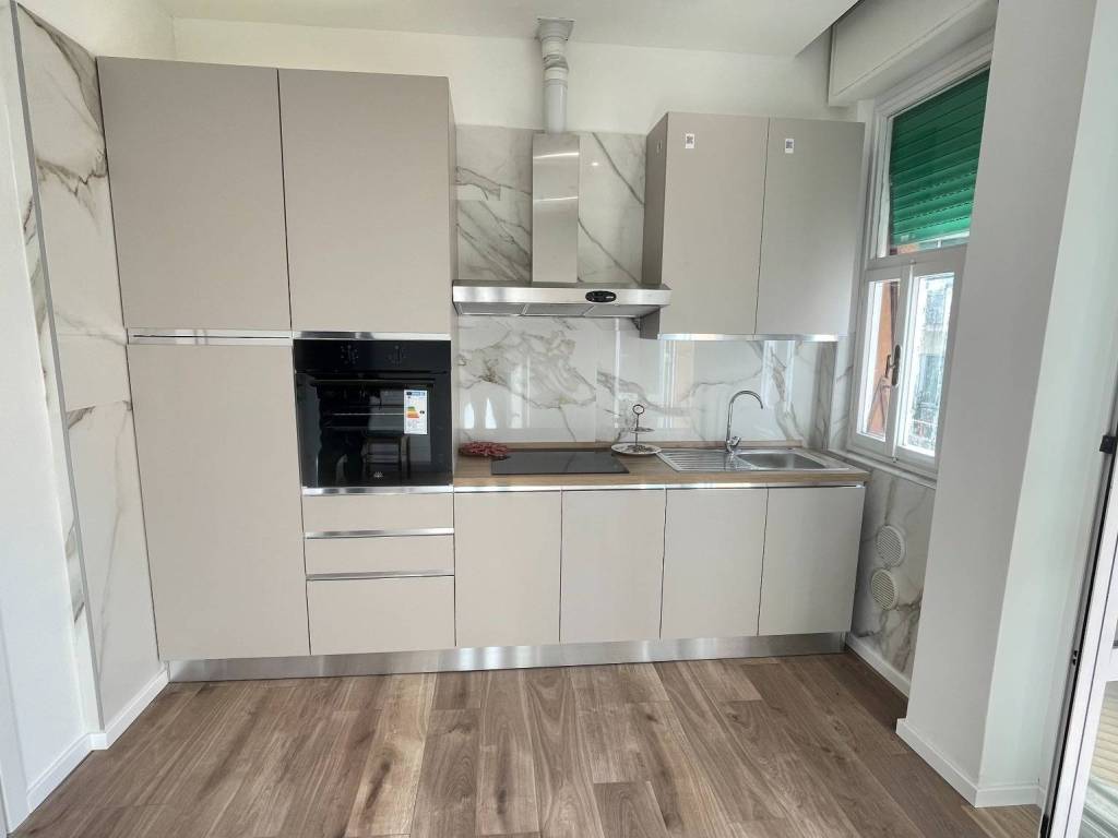 appartamento in vendita ad Ancona in zona Tavernelle