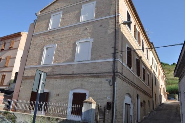 appartamento in vendita ad Ancona in zona Piano San Lazzaro
