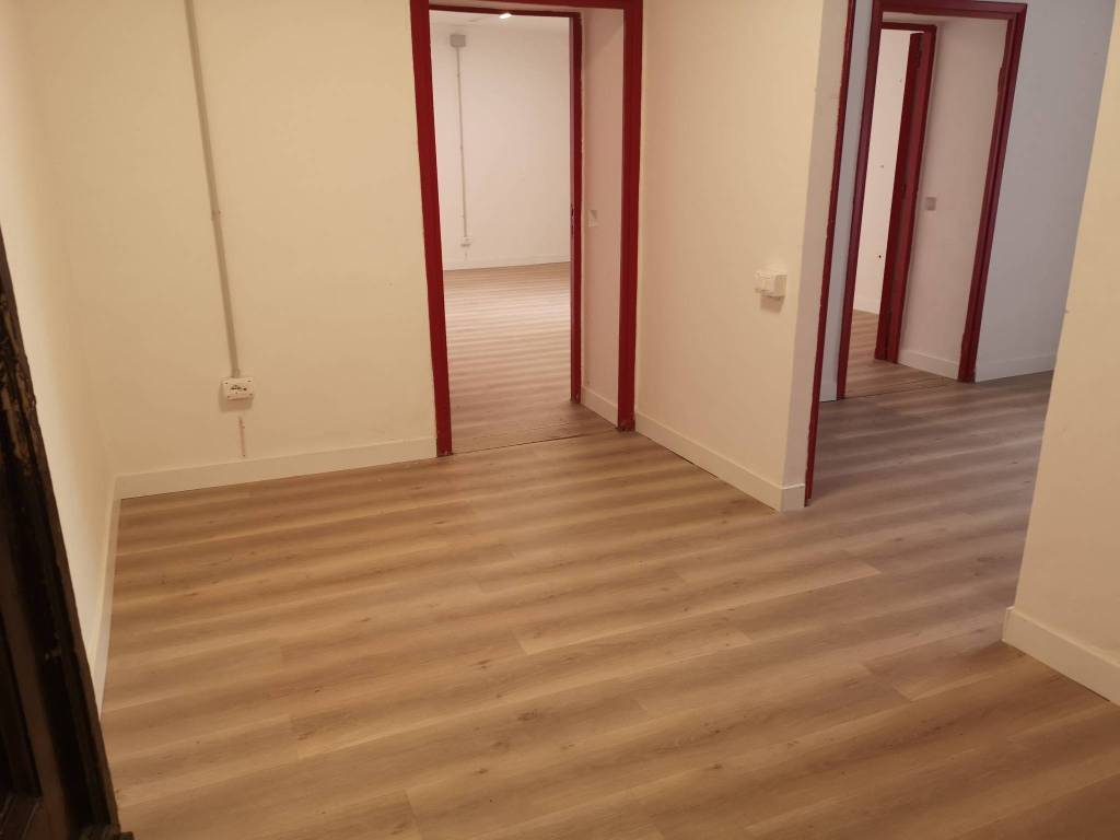 ufficio in vendita ad Ancona in zona Centro Storico