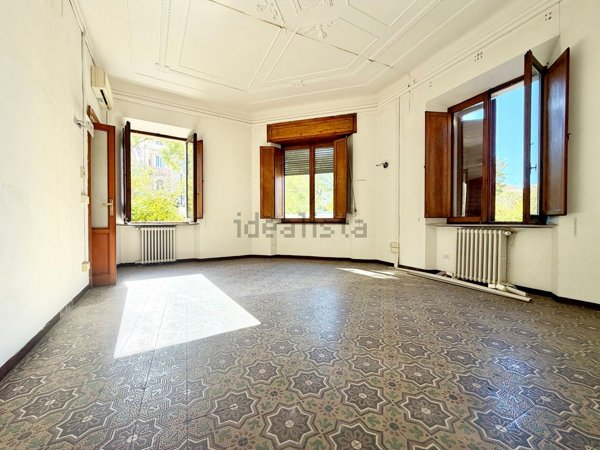 appartamento in vendita ad Ancona in zona Adriatico