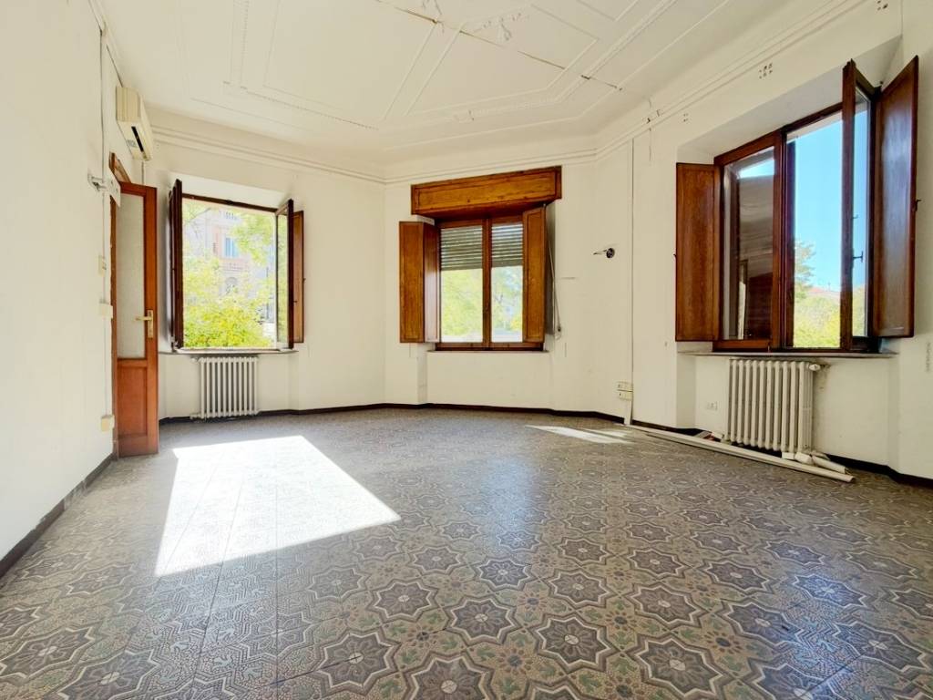 appartamento in vendita ad Ancona in zona Adriatico