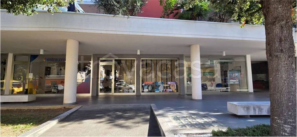 appartamento in vendita ad Ancona in zona Palombare