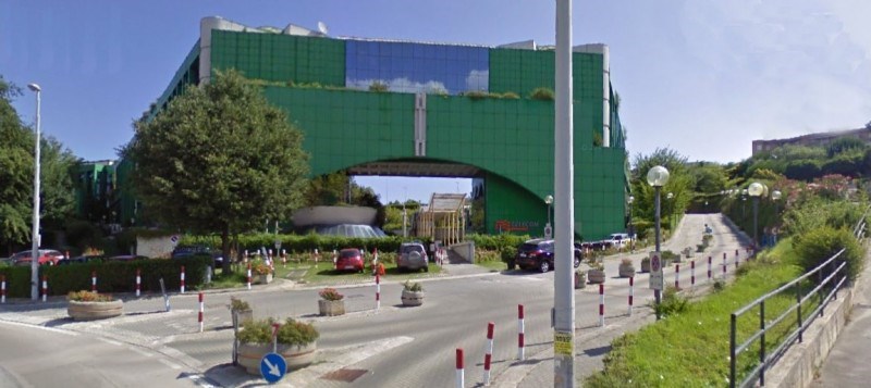 ufficio in vendita ad Ancona in zona Baraccola