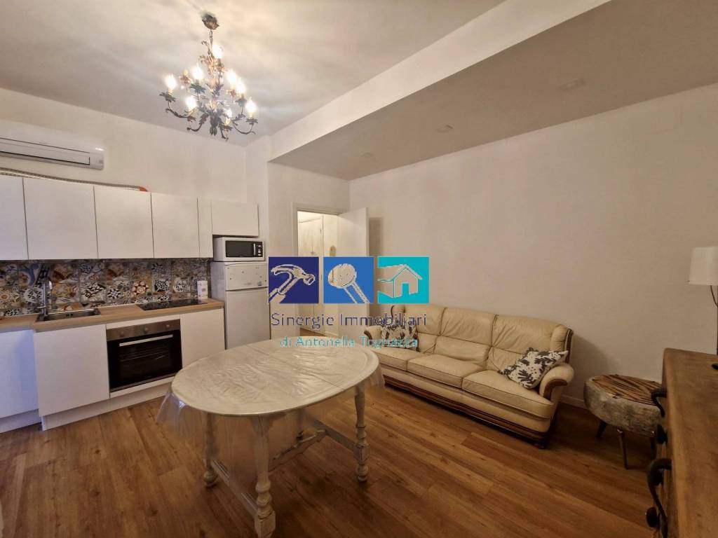 appartamento in vendita ad Ancona in zona Passetto