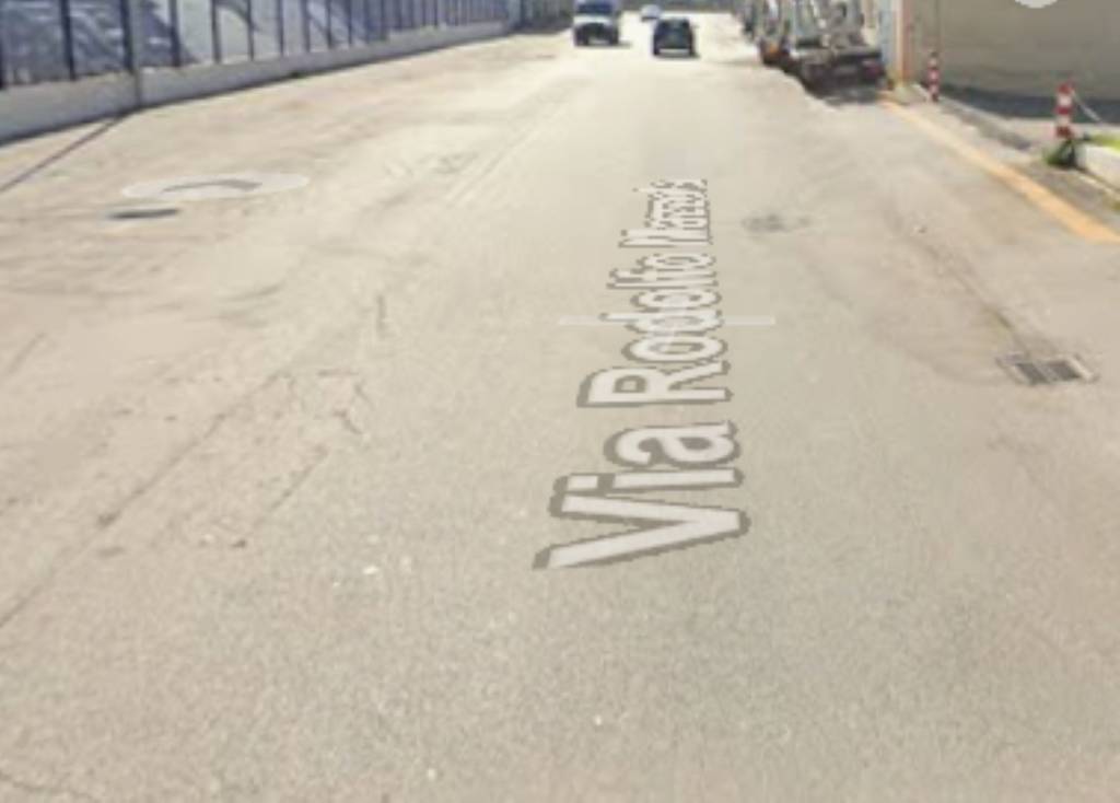 negozio in vendita ad Ancona