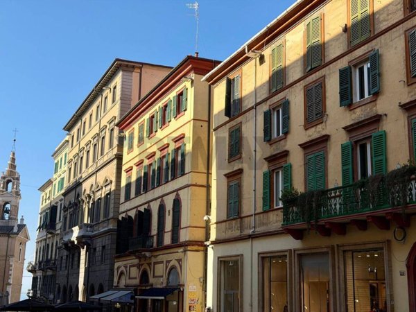 appartamento in vendita ad Ancona in zona Centro Storico