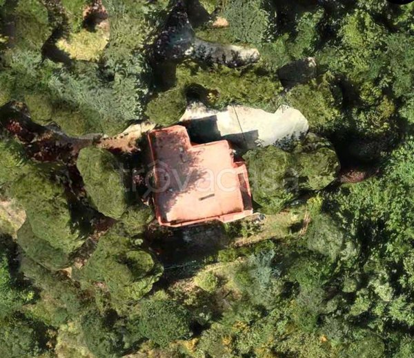 casa indipendente in vendita ad Ancona in zona Paterno