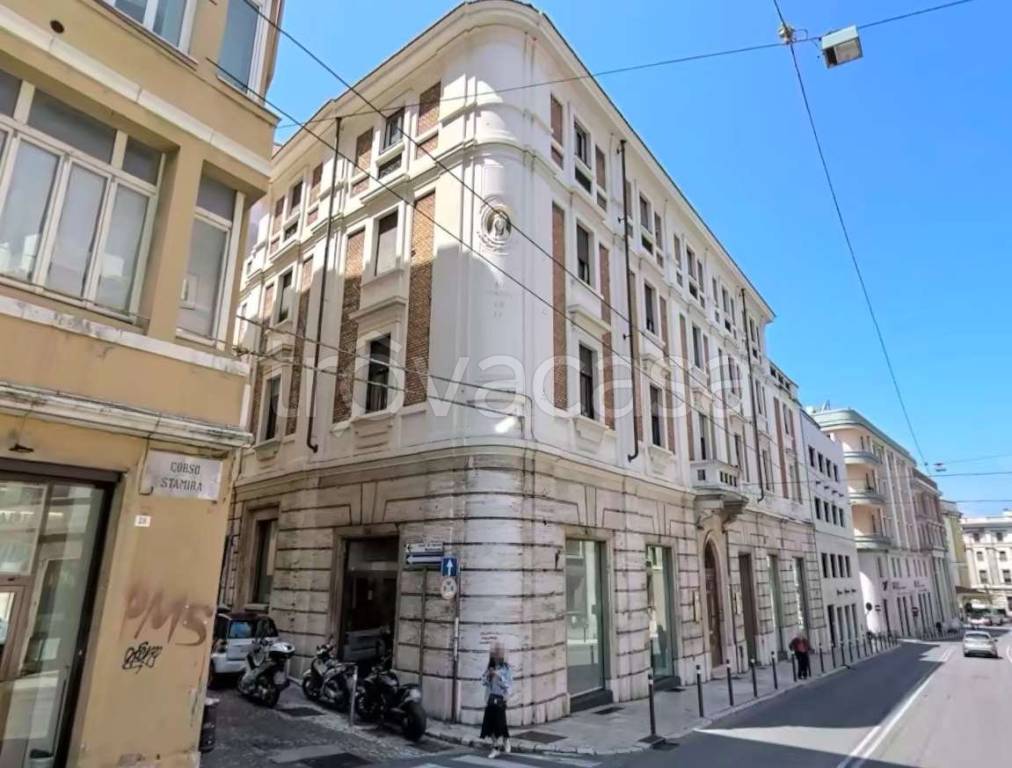 appartamento in vendita ad Ancona in zona Centro Storico